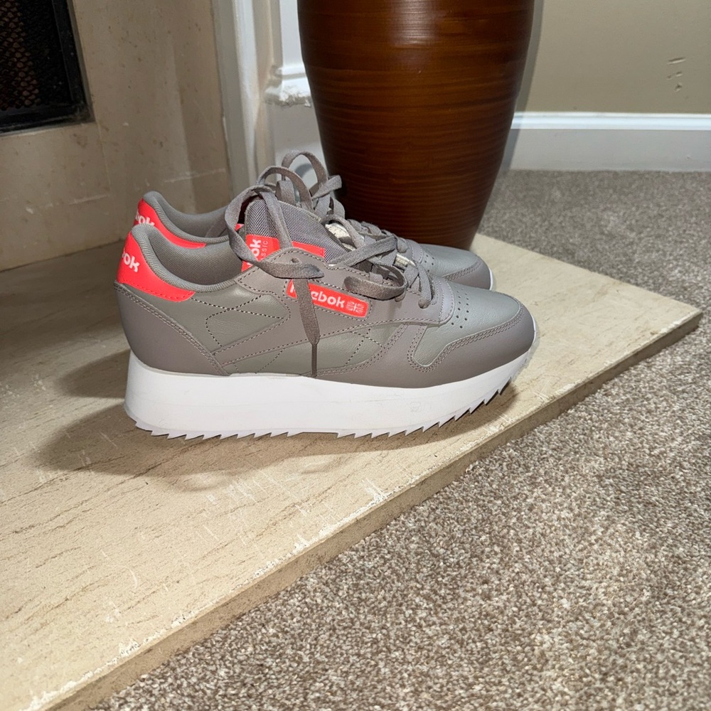 Reebok Women's Gray Sneakers with Orange Highlights